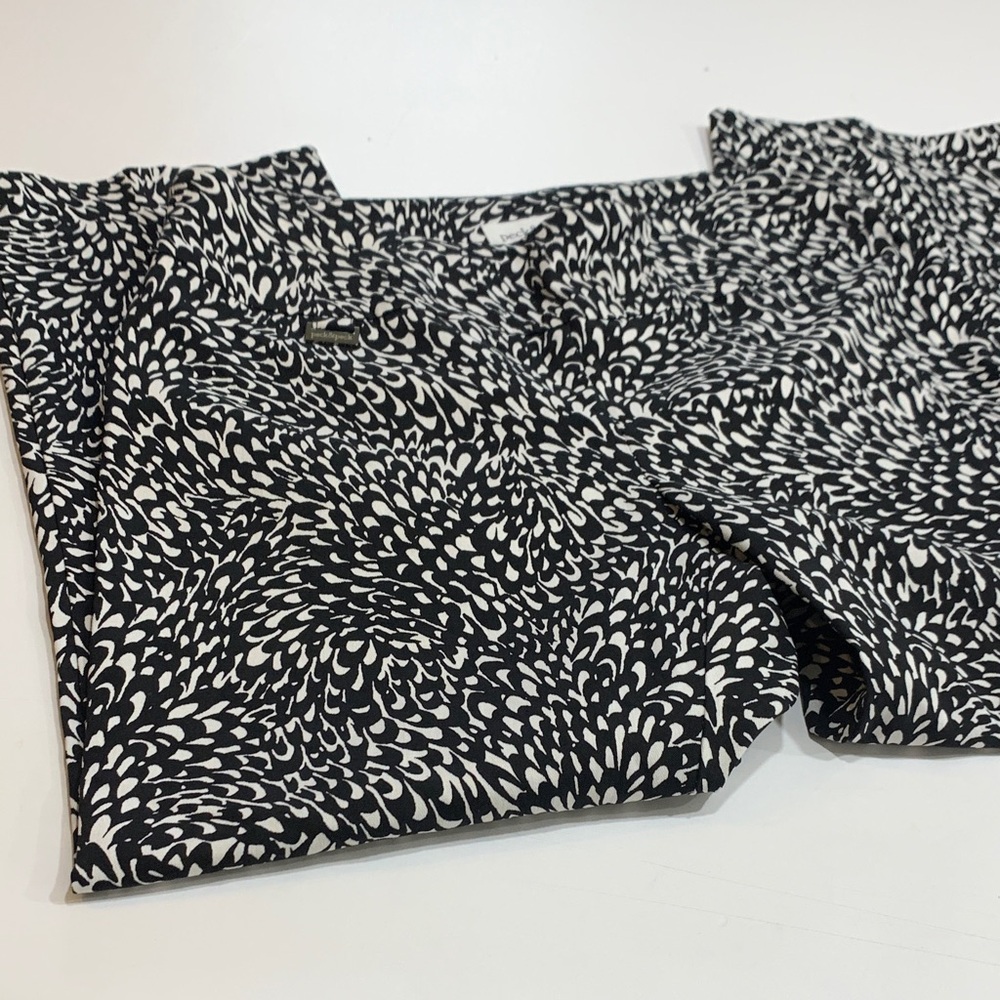 Peck & Peck Capri pants size 6 black n white